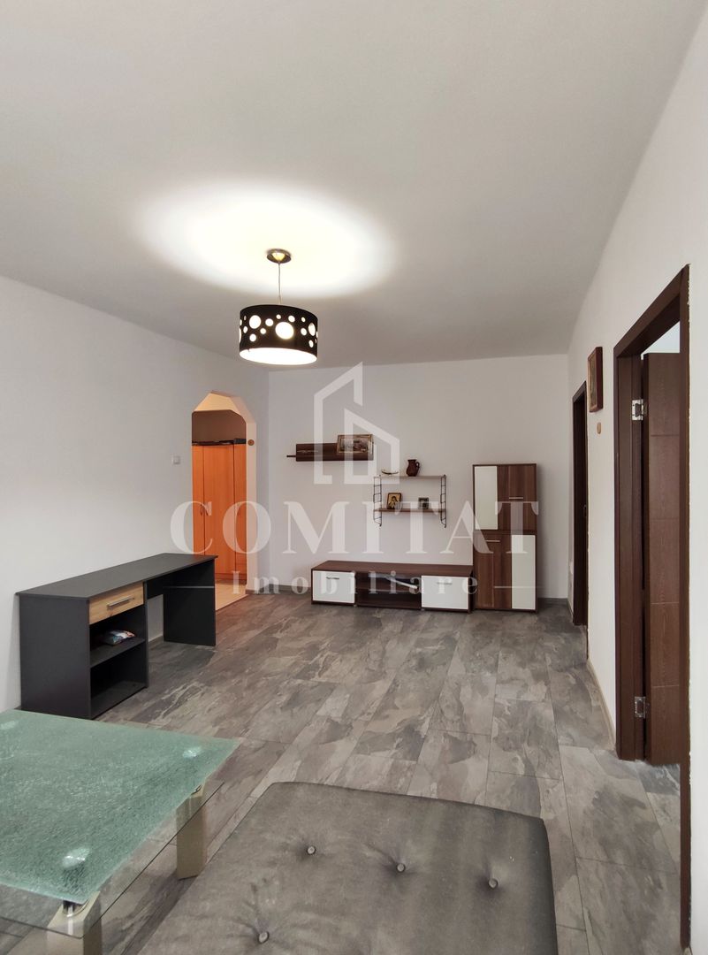 Apartament cu 3 camere de închiriat | Zona Facultății de Litere - Poză 2