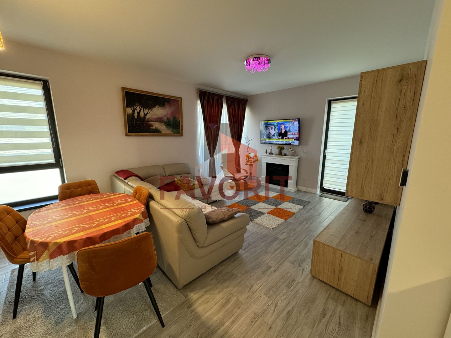 Terasa generoasa. Modern amenajat. - Poză 1