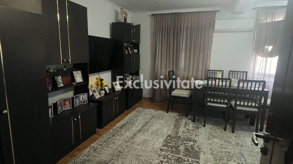 Apartament cu 3 camere decomandat, 71 mp – zona 9 Mai - Poză 2