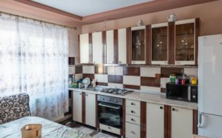 Casă în Voinești | 2010 | 100 mp utili | teren 820 mp | 20 min de Iași - Poză 12