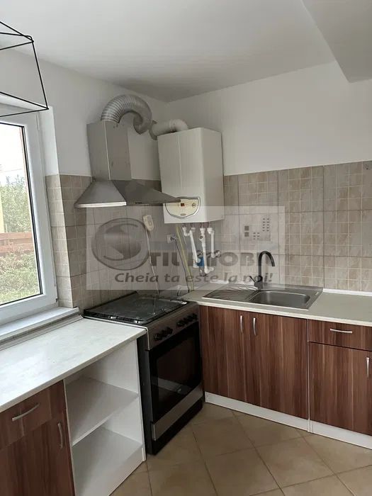 Vila 4 camere Valea Adanca - 730 euro - Poză 1