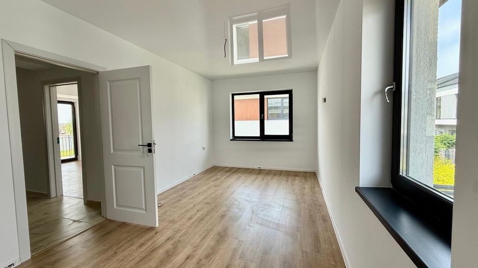 Vilă duplex modernă P+1 cu curte proprie | Otopeni | comision 0% - Poză 16
