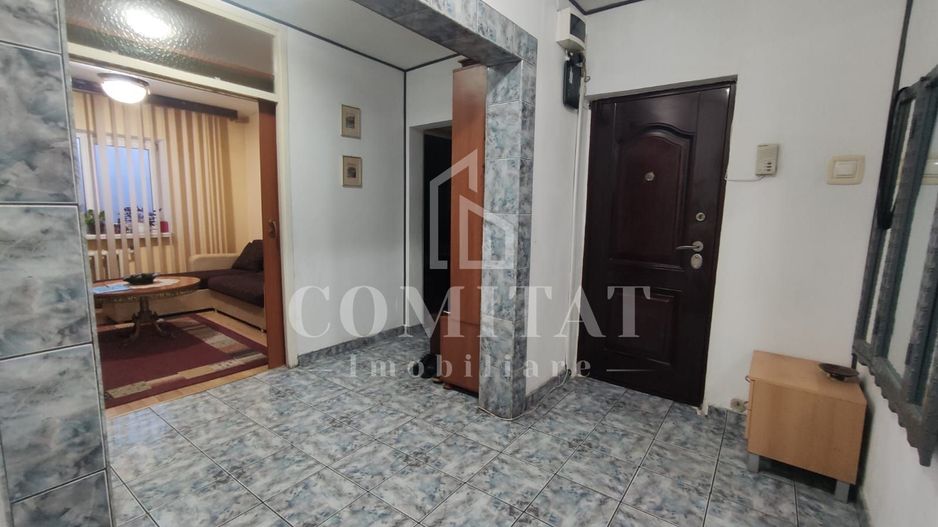 Apartament | 4 camere  | 94 mp | etaj intermediar | zona Farmec - Poză 12