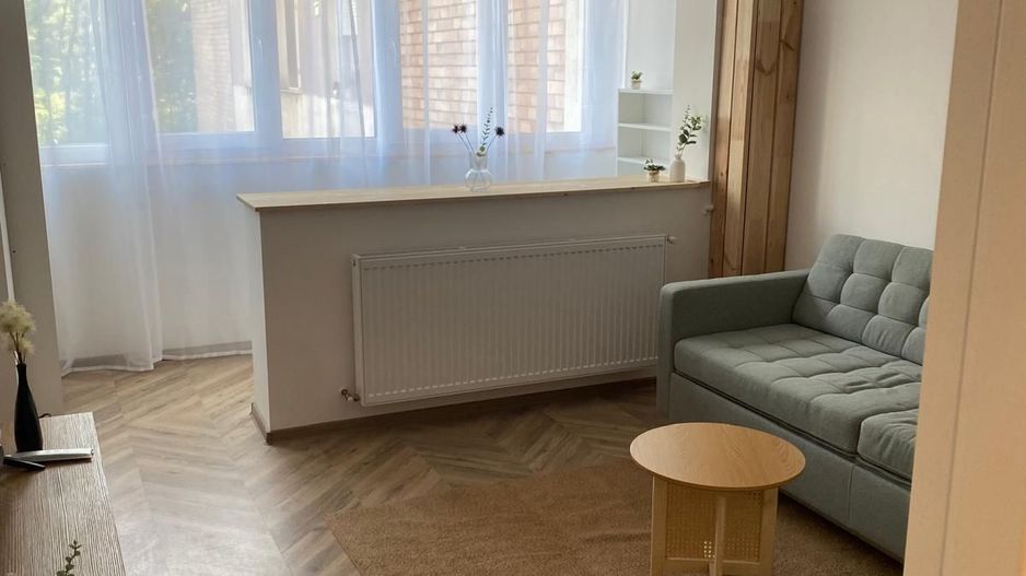 Circumvalatiunii | 2 Camere | Prima Inchiriere. - Poză 1
