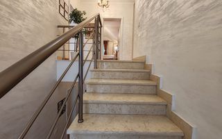Vila care redefinește echilibrul între rafinament, spațiu și liniște - Poză 29