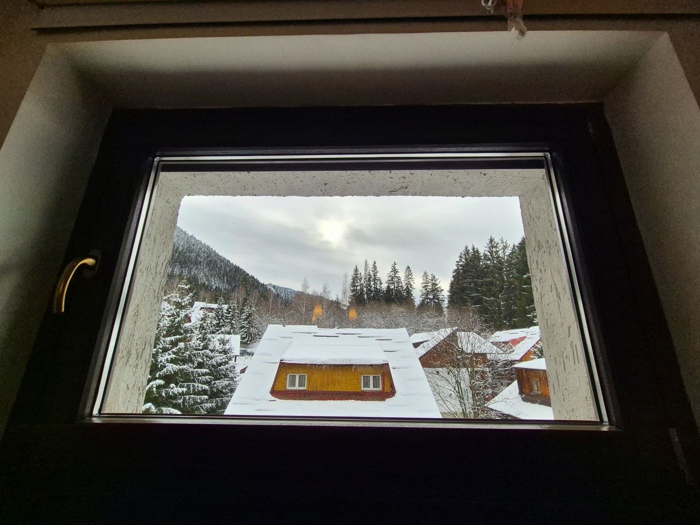 Comision 0 - Apartament în vilă, spațios, priveliște spre cabana Postăvaru - Poză 20