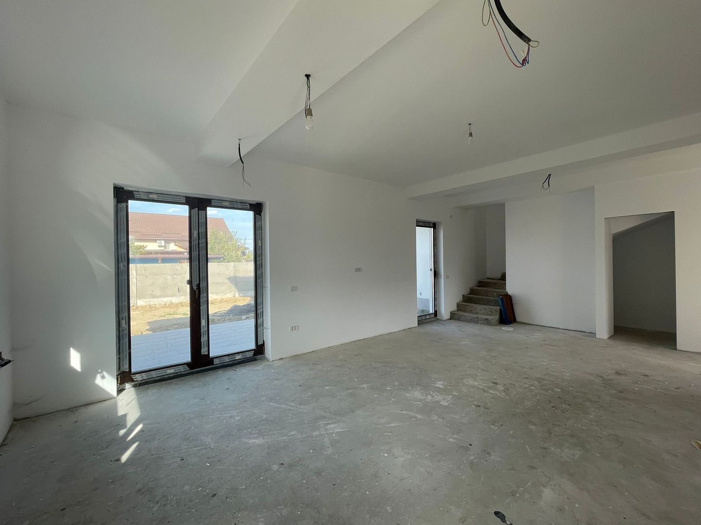 Duplex 4 camere - pozitie excelenta - Mosnita Noua - Poză 3