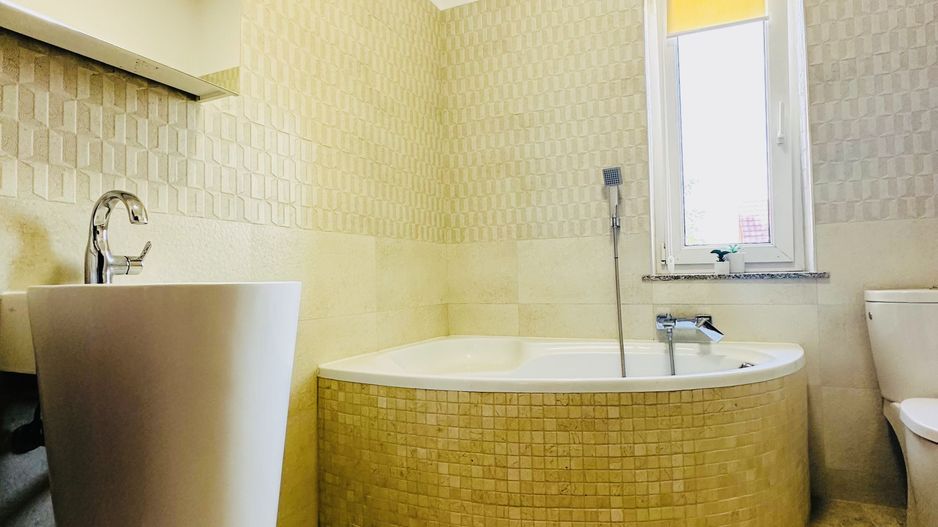 INCHIRIATA - Casa individuala cu 4 dormitoare, 184 mp | Garaj & Gradina | Fropin - Poză 22