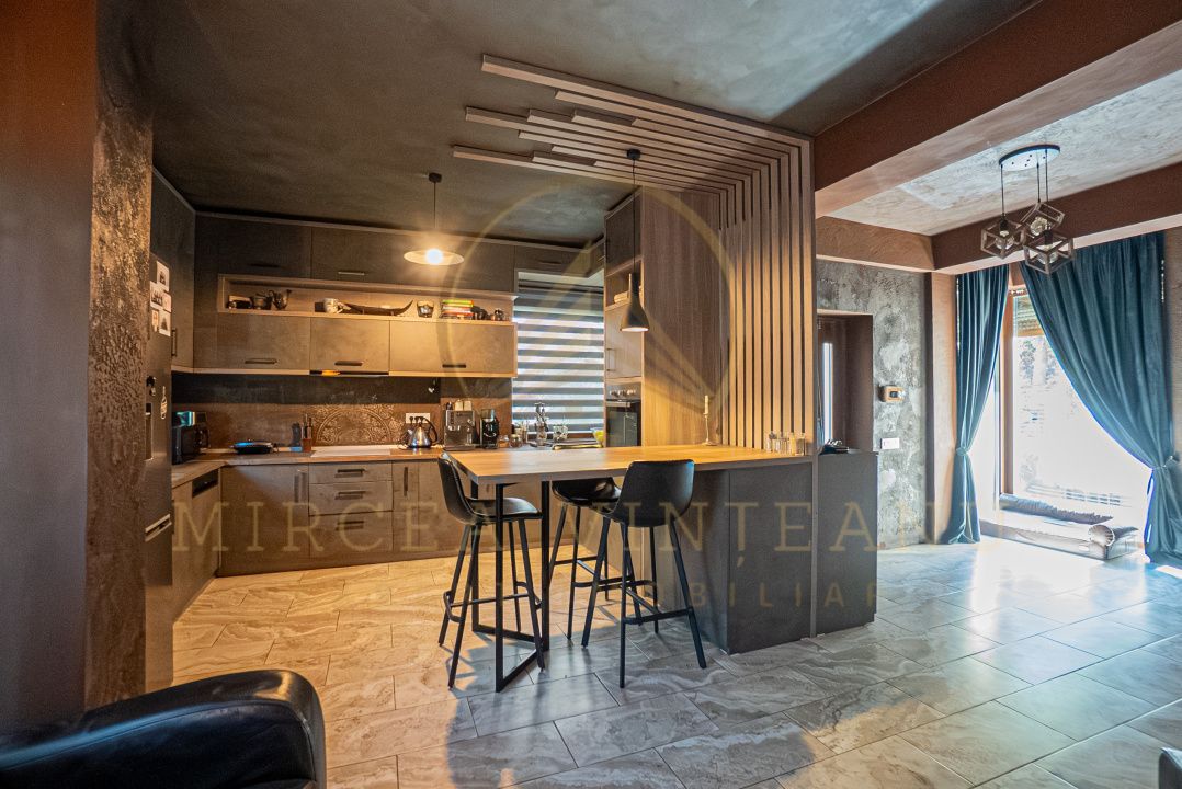Casa P+1E de vanzare in Mamaia - Tabara Navodari - Poză 6