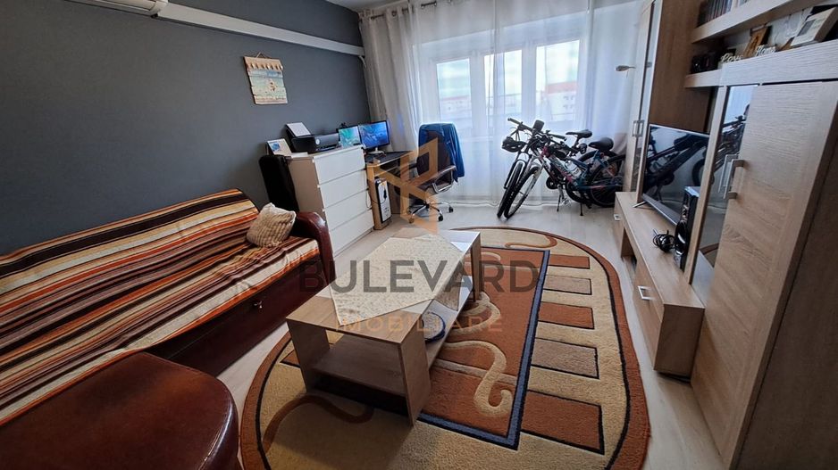 Apartament cu 3 camere decomandate, zona Kaufland Marasti! - Poză 1