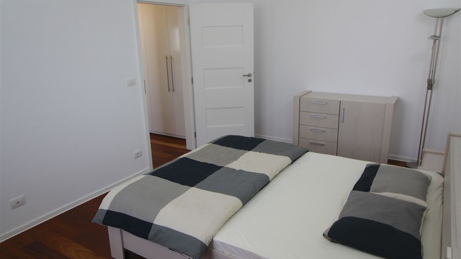 Apartament cu 2 camere -Dumbravita - Poză 8