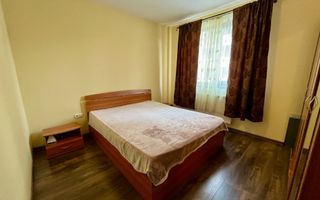 Apartament Cu 2 Camere, Etaj 1, Centru - Poză 1
