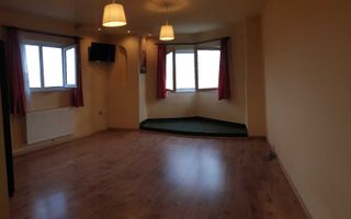 Apartament cu 2 camere de vânzare într-o vilă, zona de case, Cluj. - Poză 6