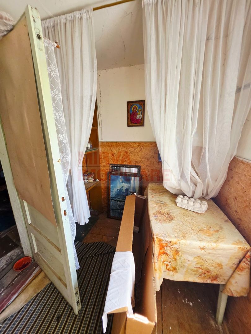 Casă 4 camere, teren 315 mp, garaj – Cantacuzino, Ploiești - Poză 29