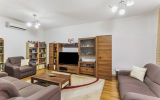 Casă individuală, P+M, 120 mp utili, curte și foișor,  zona Trocadero - Poză 2
