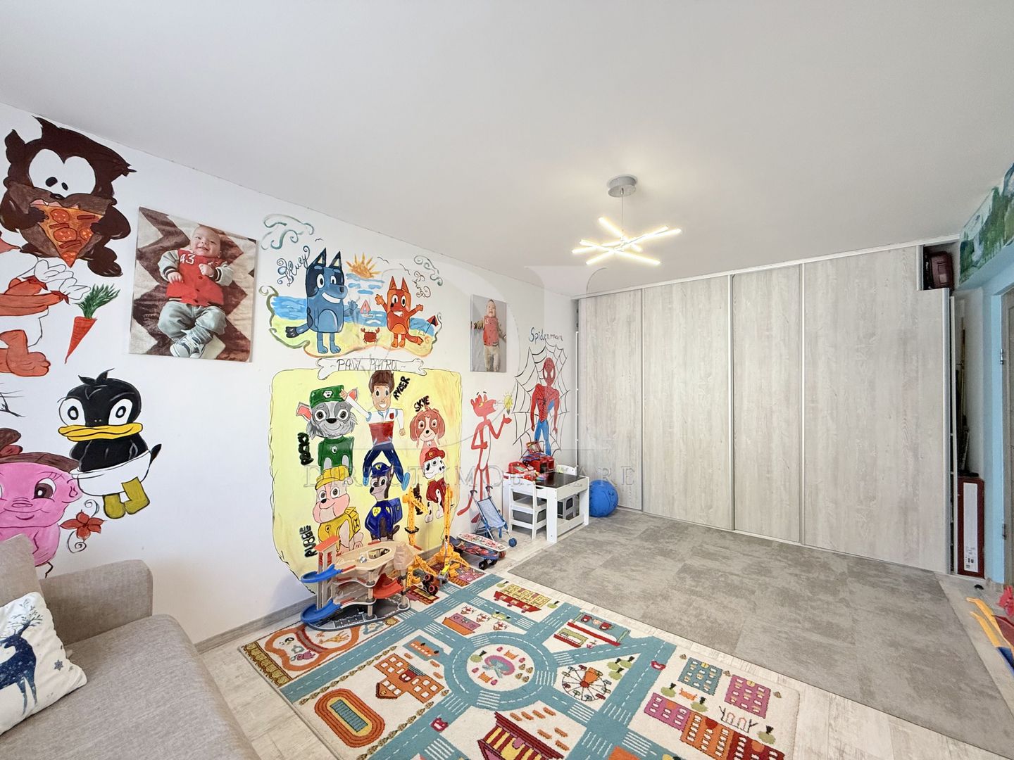 Apartament la cheie / etaj intermediar / Zona Eroilor - Poză 7