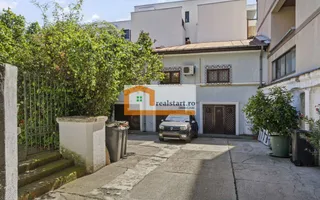 Langa Metrou, curte proprie 200mp, Garaj, 3 camere, centrala, pet friendly - Poză 18