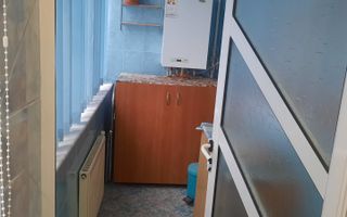 De inchiriat apartament cu 2 camere, Tiglina 2, et. 1, 350 euro - Poză 3