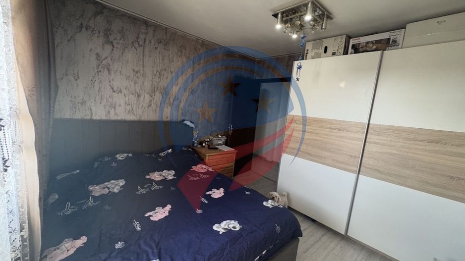 Apartament 3 camere decomandat Craiovita Noua-Scoala nr. 33 - Poză 8