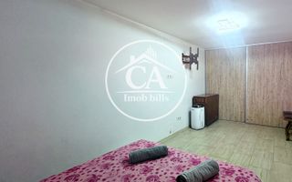 Apartament cu 2 camere de vânzare zona centrală, Oradea - Poză 1
