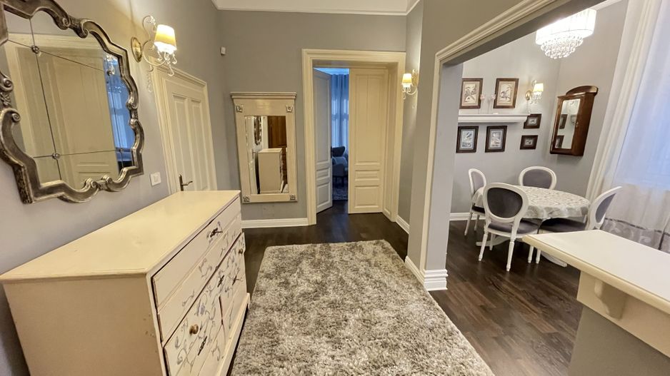 APARTAMENT DE  LUX  IN ZONA NEPTUN - Poză 8