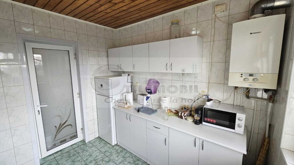 Casă de închiriat – 1100 euro - Poză 5