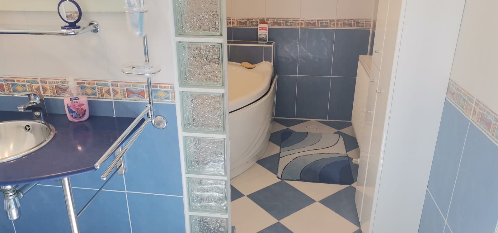 Casă deosebită în Fratellia, cu teren 657 mp - Poză 41