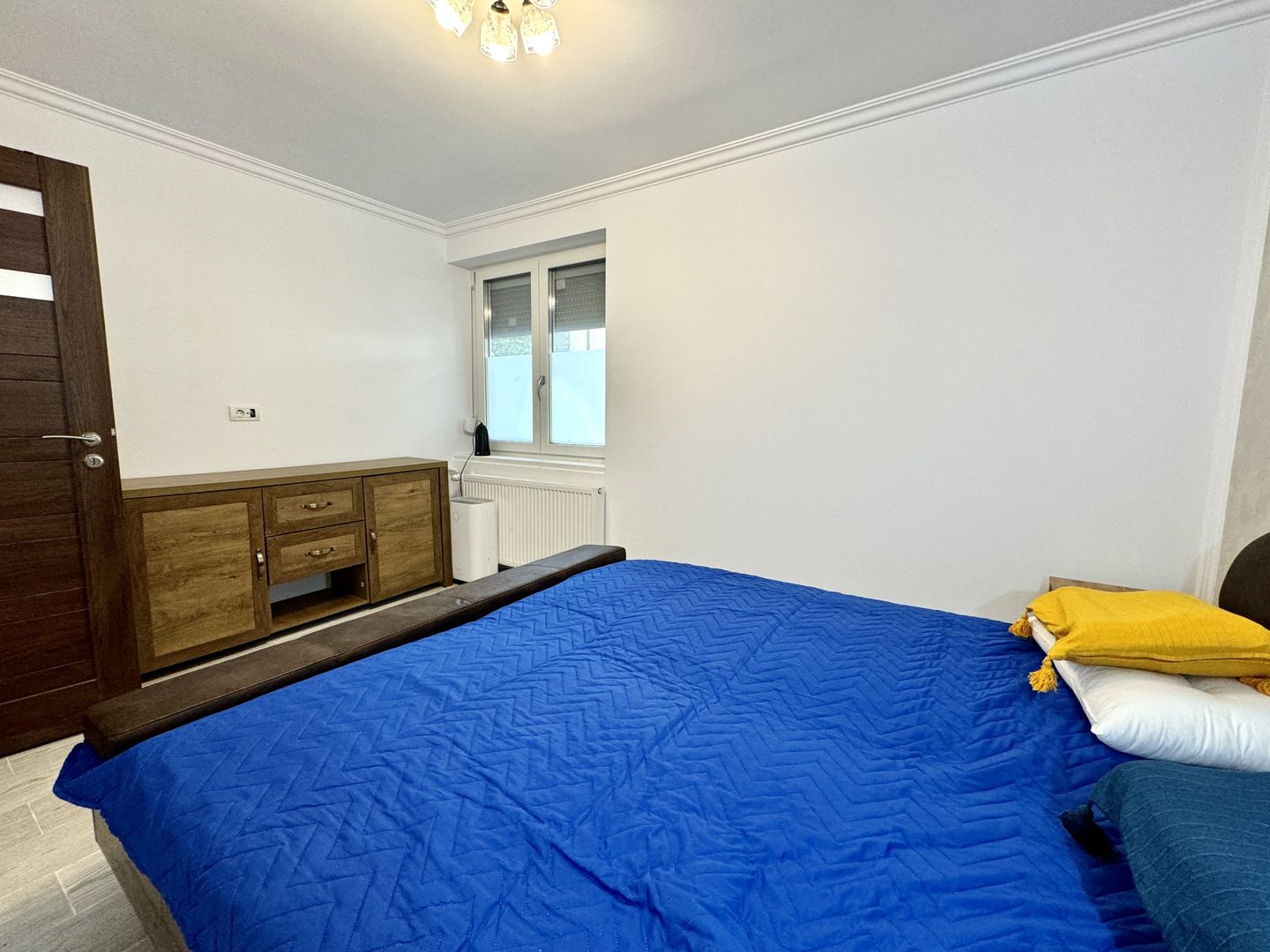 Apartament 2 camere, renovat, pet friendly, zona Central- Piata 700 - Poză 6