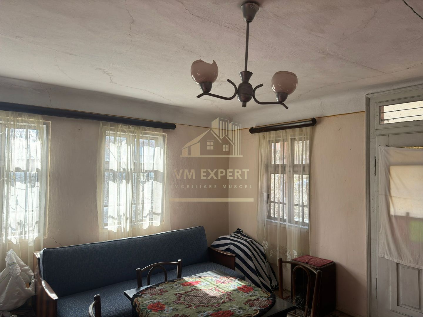 CASĂ  MUSCELEANA P+E 80 MP, TEREN 1500 MP, CAMPULUNG - Poză 6