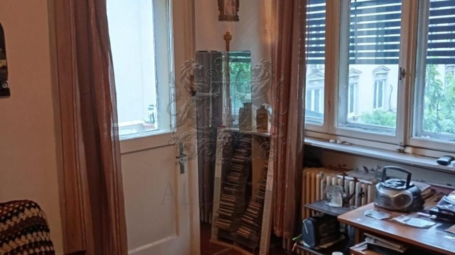 Piata Romana | Apartament | 188mp | 5 Camere | 5 Balcoane | 1934 - Poză 14