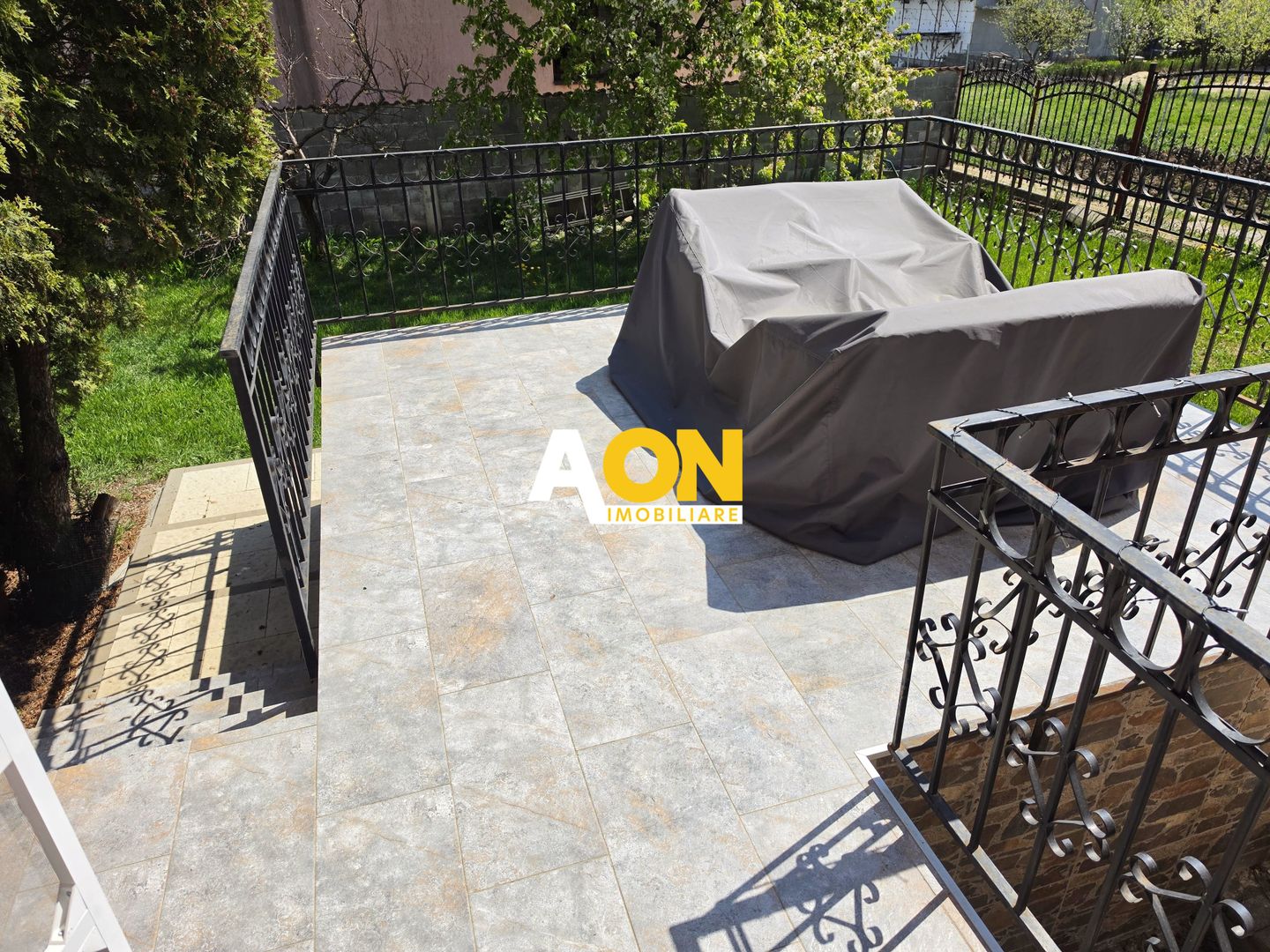 1/2 Duplex mobilat, utilat, 3 camere, 323 mp teren, Cetate, zona Schit - Poză 10