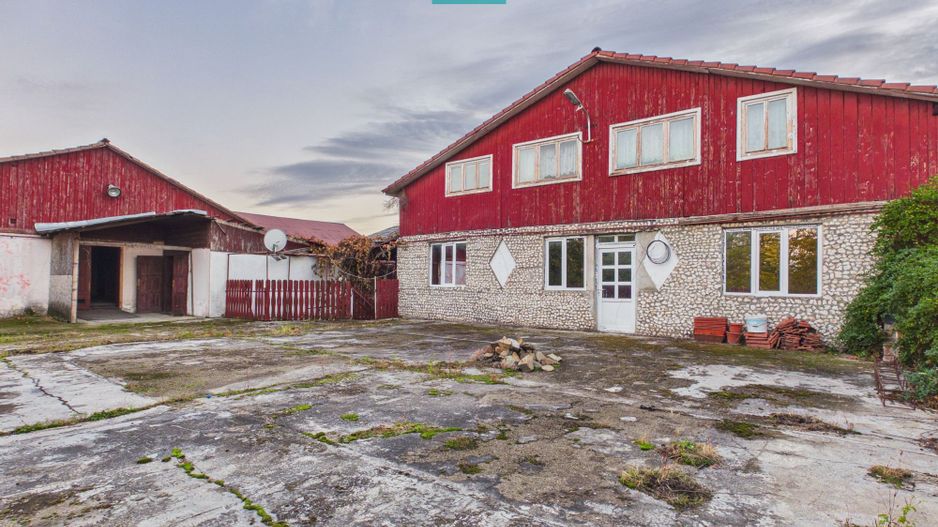 Proprietate impresionantă Sântana - 3500 mp utili - Poză 48