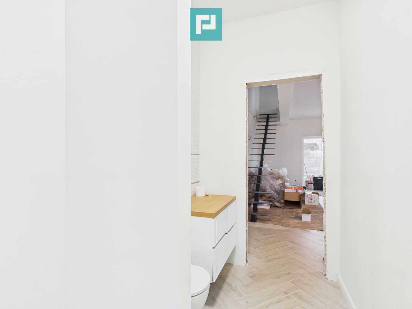 Duplex modern cu etaj si pod 164 mp in Urseni - Poză 28