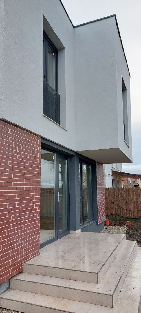 Vila frumoasa Otopeni Odai - Poză 1