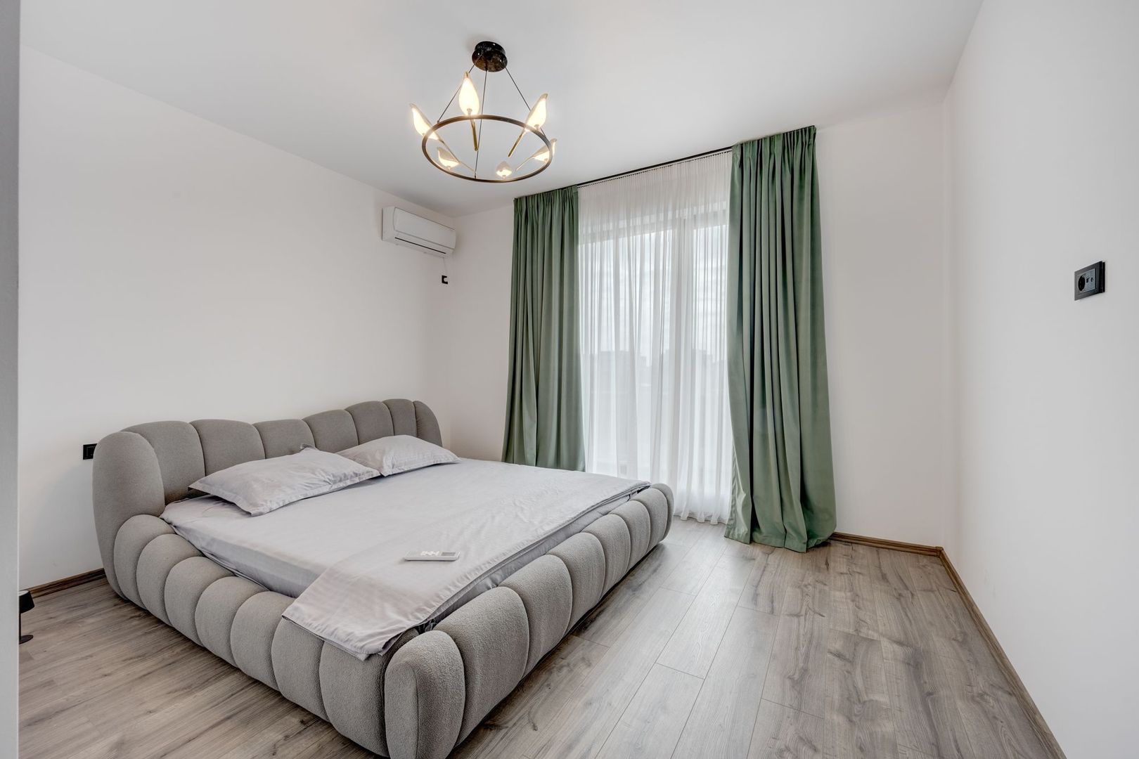 Casa Impecabila + Individuală + Decomandată in Prelungirea Ghencea ! - Poză 11