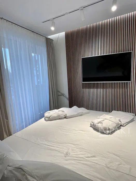 De inchiriat apartament 2 camere, central -  LUX, zona The office - Poză 4