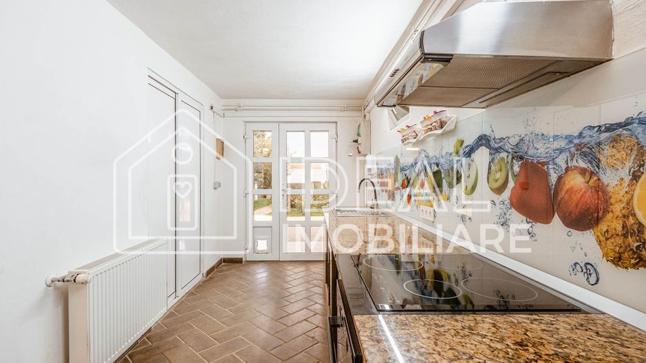 Casa de poveste cu 1.300 mp de teren, in Tocile - Poză 7