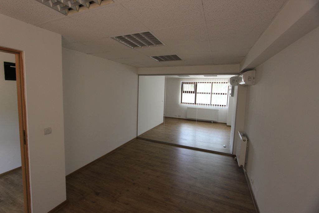 Imobil birouri in zona ultracentrala - Poză 42