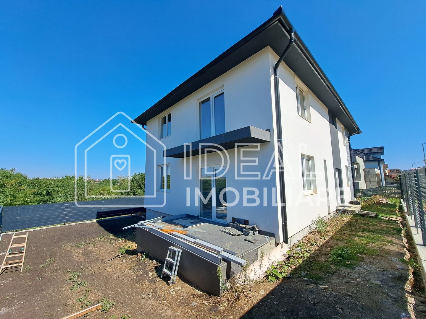 Casa Individuala LA CHEIE cu 250 mp utili, zona Strand - Poză 4