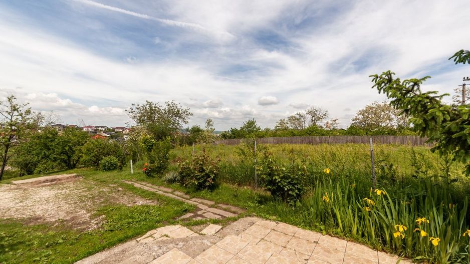 Casă de vânzare în Geamăna – Strada Fântânii ! - Poză 28