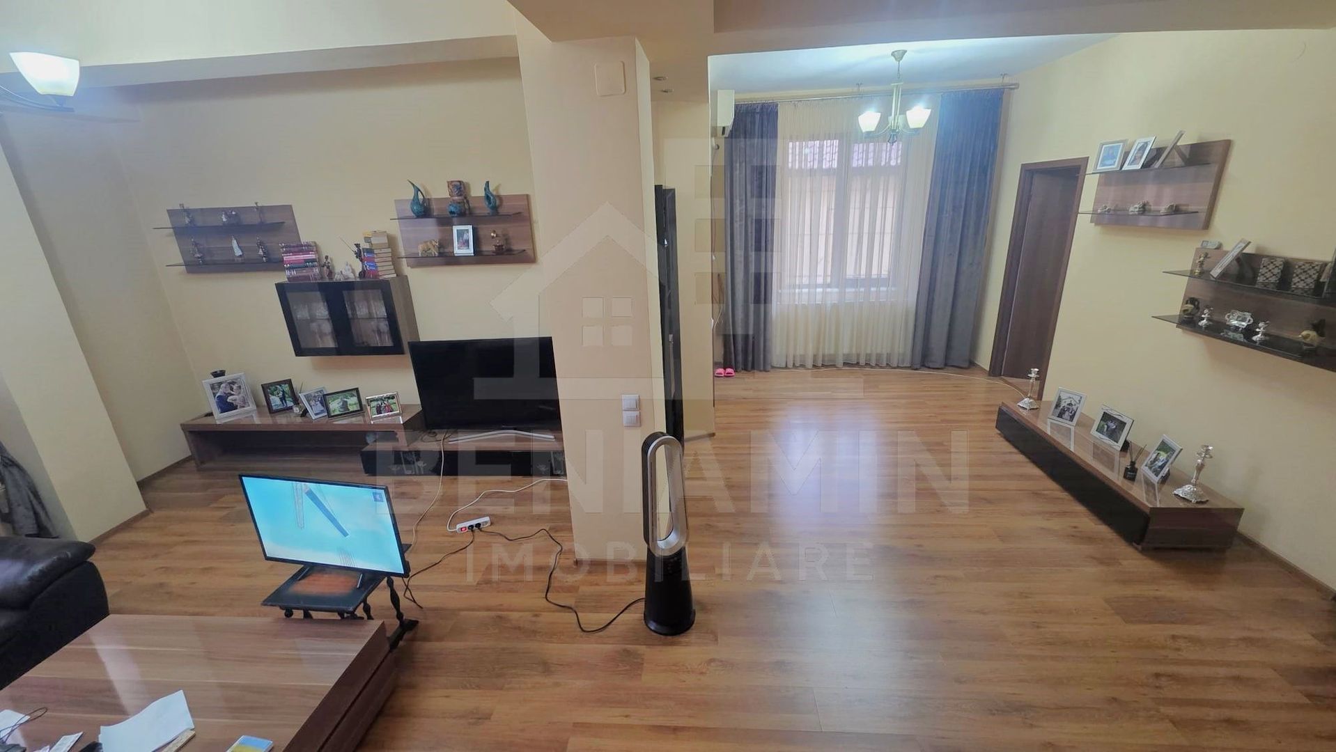 Vila in George Enescu langa Scoala 12 -450mp teren -utilitati - Poză 1