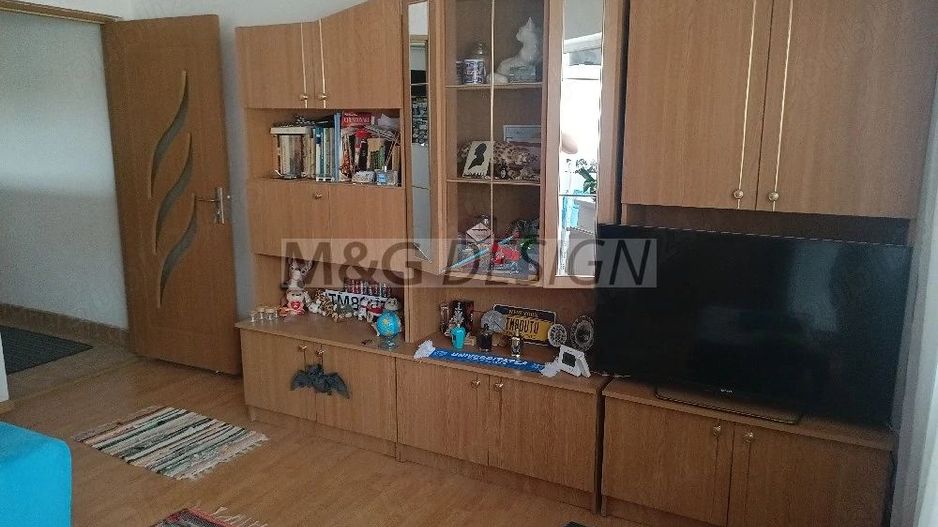 Apartament 2 camere Dambovita cu centrala - Poză 1