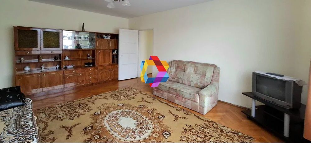 Apartament 3 camere de vânzare - zona Centrul Civic - bloc tip vila - 91 mp - Poză 1