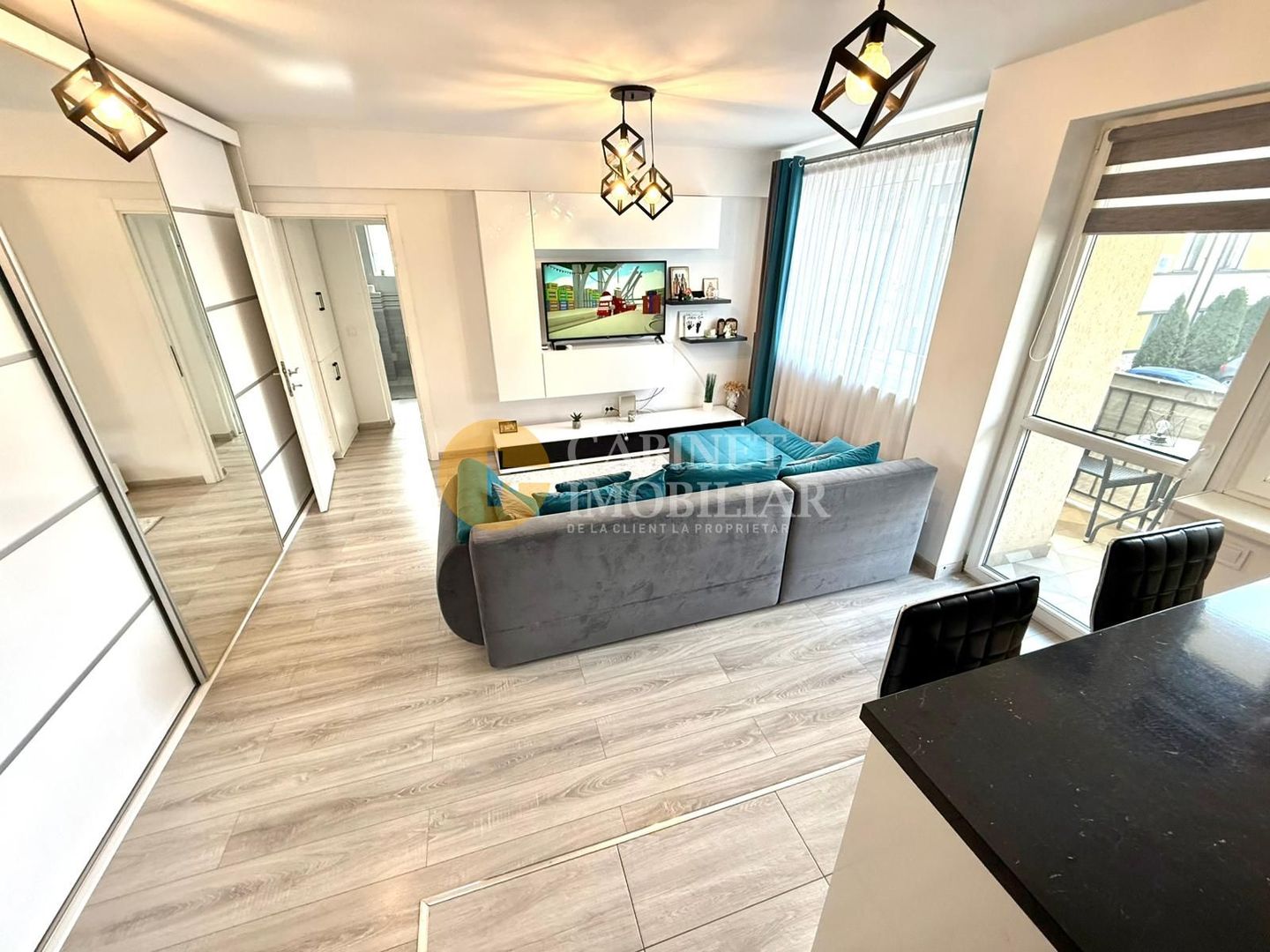 2 Camer – Rompetrol Bucium - 53 mp - Etaj 1 - Mobilat și utilat - Loc de parcare - Poză 2