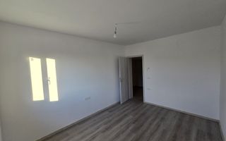 Sanandrei, Drum Asfaltat, Teren Generos, Buc Separata, 3 Dor, 2 Bai, dressing - Poză 11