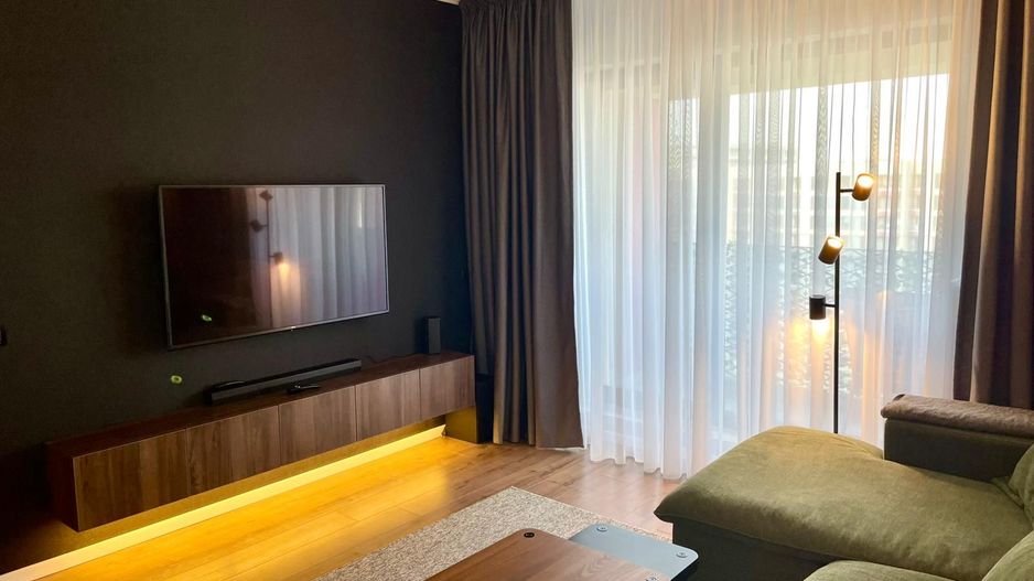 3 Room I Lujerului I Modern - Poză 1