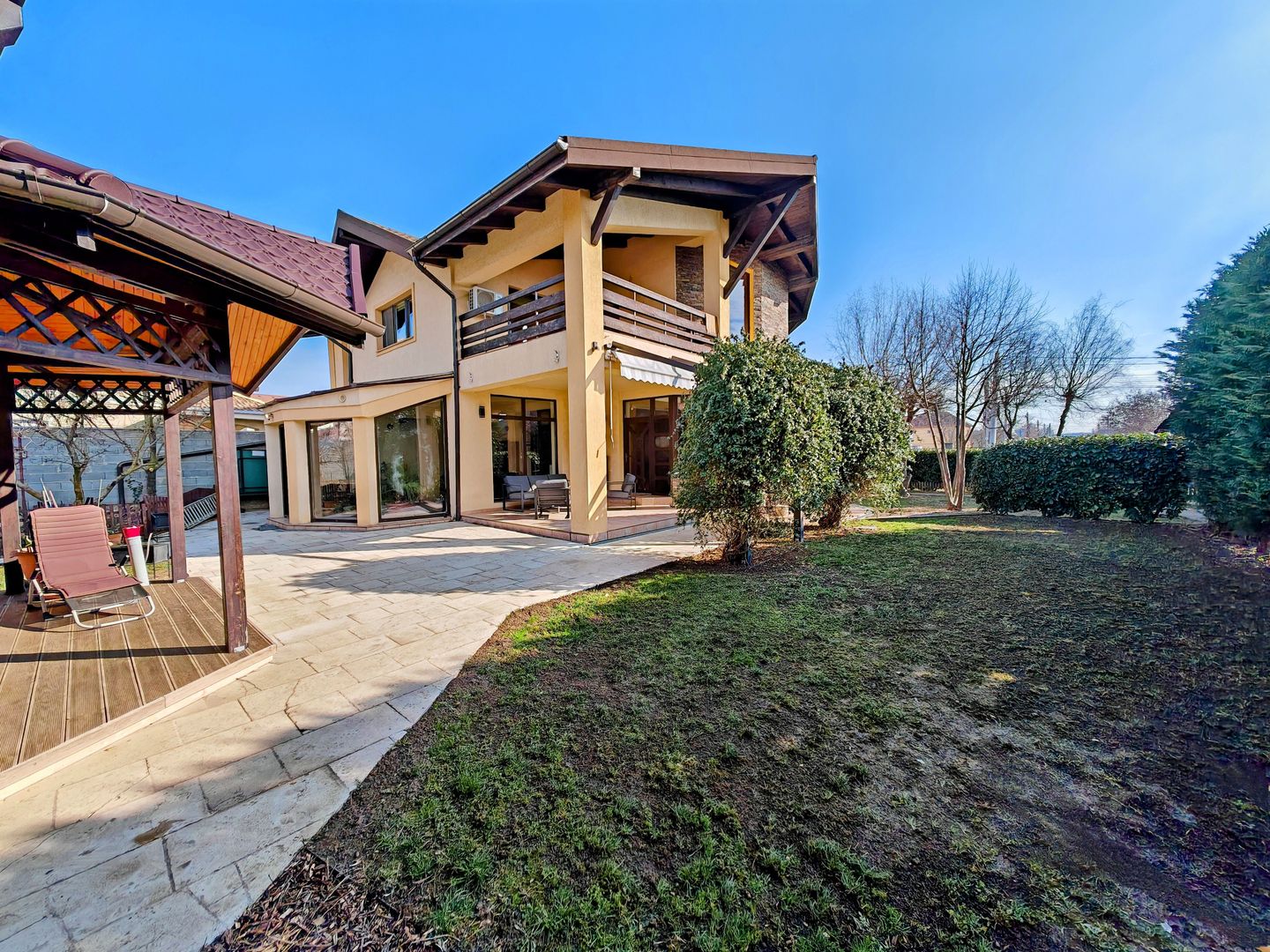 Vila S+P+M cu teren generos Dumbravita - Poză 1