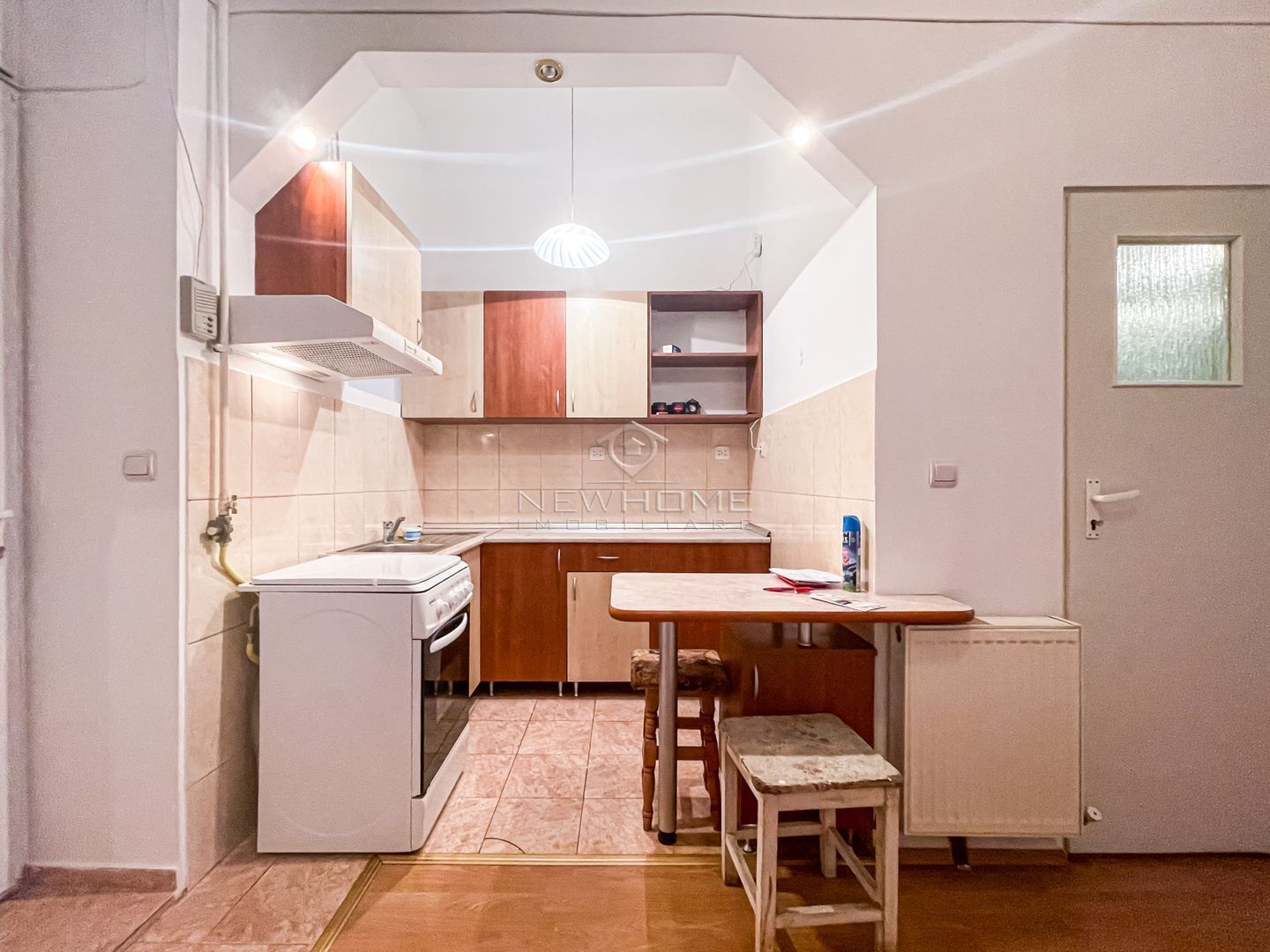 Apartament 2 camere decomandat Str Horea, zona Semicentral - Poză 1