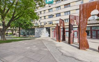 Apartament boem și spațios 90mp - Blv. Revoluției - Poză 17