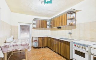 Casă cu 4 camere în Nădab - Poză 7